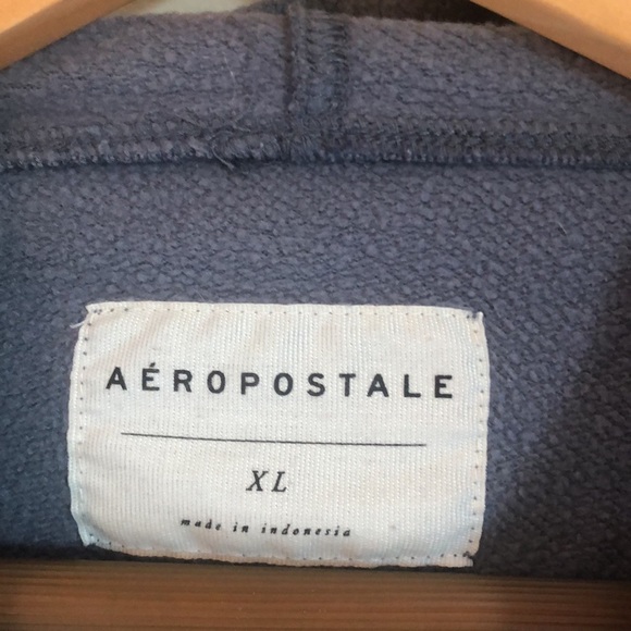 Crop Hoodie XL - Picture 2 of 3